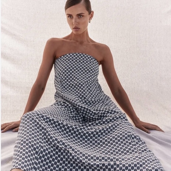 Runway Scout Kesia Strapless Maxi Dress SOLDOUT US Size 6 NWT - Picture 2 of 8